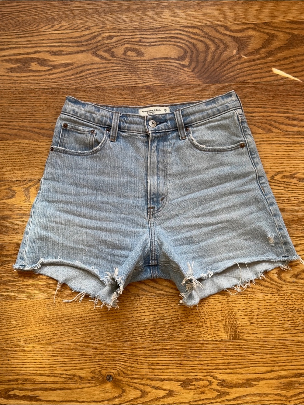Abercrombie & Fitch Light Wash “The Dad Short” High-Rise Frayed Denim Shorts